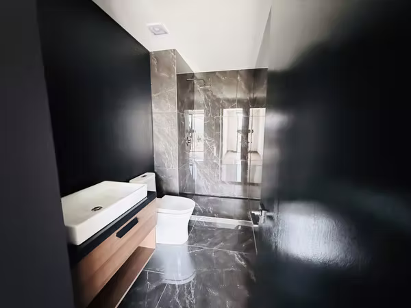 APARTAMENTO P/ ESTRENAR, EDIF. VILLA MARISCAL 55MTS2, 2 DORMITORIOS, ZONA 11