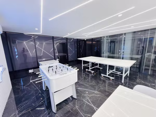 APARTAMENTO P/ ESTRENAR, EDIF. VILLA MARISCAL 55MTS2, 2 DORMITORIOS, ZONA 11