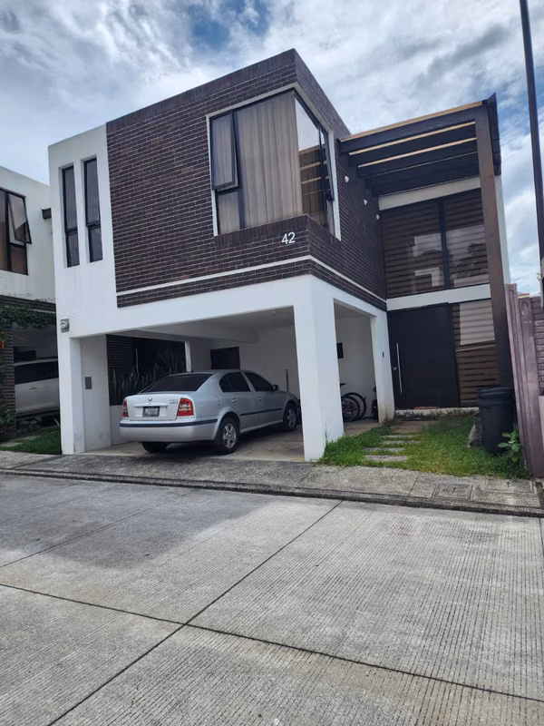 Sale of house in Condominio Home 16 Zona 16