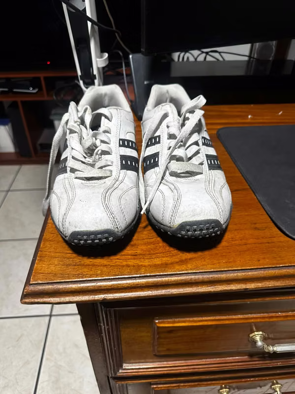 Perry Ellis America Original - Color: White - Size: 10