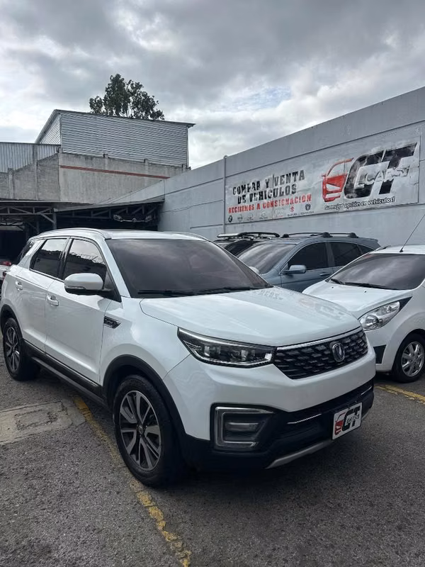 Changan Cs55 2022 de Agencia Automática y Tiptronic un Solo dueño
