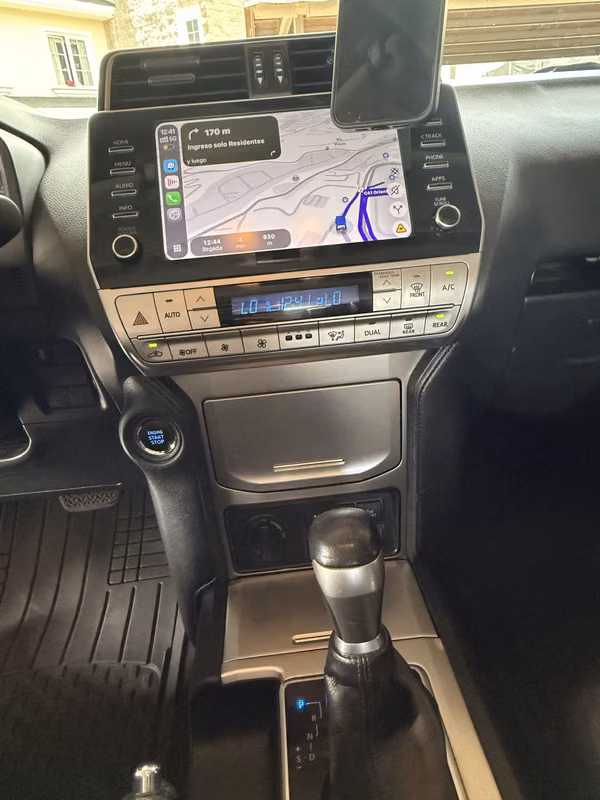2022 Toyota Prado TXL