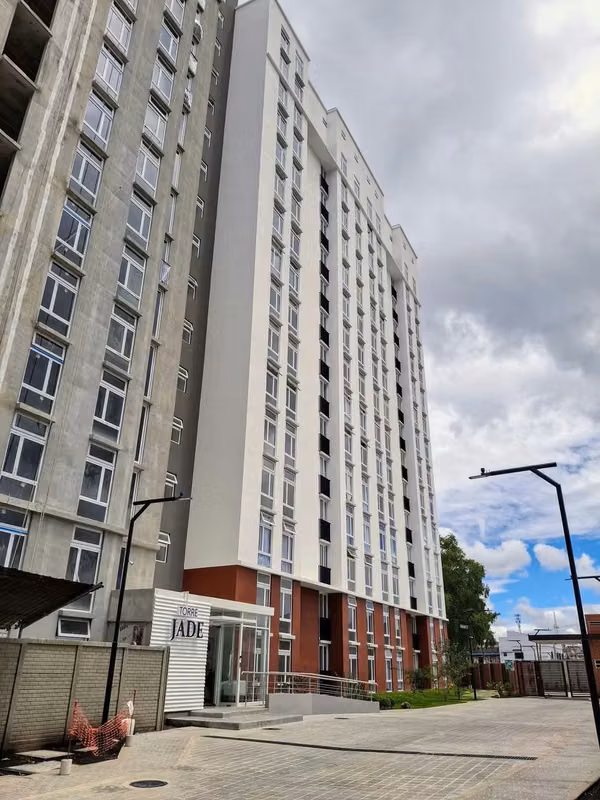 APARTAMENTO EN RENTA EN ZONA 6 CUMBRES DEL PEDREGAL