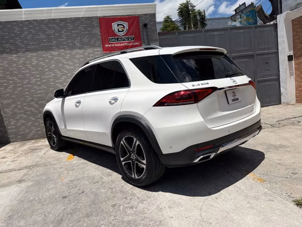 Mercedes-Benz GLE 300 4Matic EQ Boost de Agencia Modelo 2021