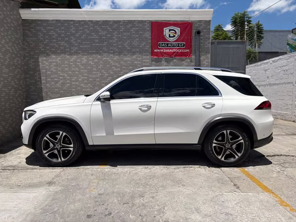Mercedes-Benz GLE 300 4Matic EQ Boost de Agencia Modelo 2021