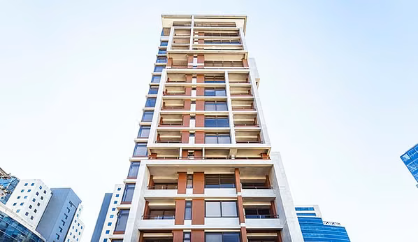 Renta de Apartamento en Edificio Veinti4 Zona 10 | Nivel bajo