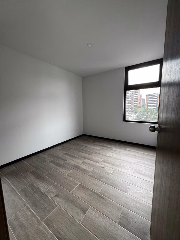 APARTAMENTO EN RENTA EN ZONA 10 EDIFICIO BIKO