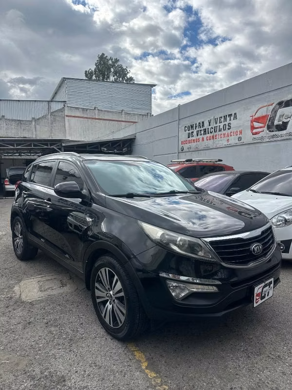 Kia Sportage LX 2016 de Agencia Automática y Tiptronic un dueño Bien cuidada