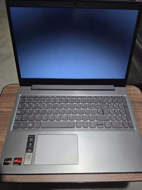 Lenovo IdeaPad L340 Ryzen 7 – SSD + HDD – Excelente funcionamiento