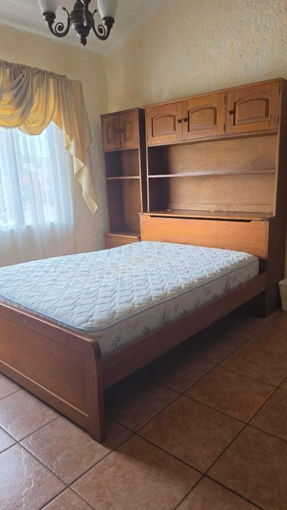 Vendo Amueblado de Domitorio Cedro 4 Piezas por San Lucas Sacatepéquez