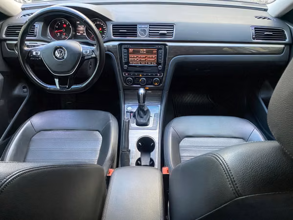 Volkswagen Passat de Agencia Modelo 2016