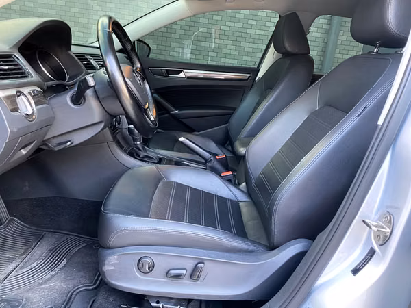 Volkswagen Passat de Agencia Modelo 2016