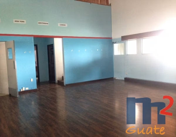 Local in Rental, Zone 10 (R3350)