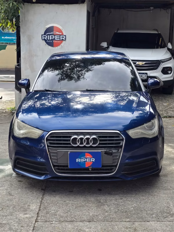 AUDI A1 1.4 AUTOMÁTICO TFSI 4 CIL. 2013 AGENCIA