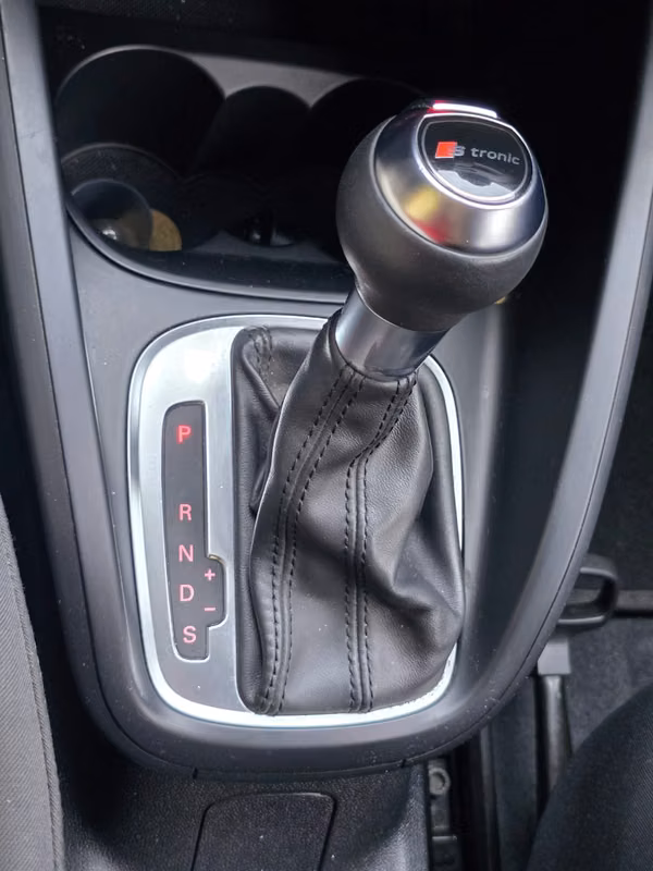 AUDI A1 1.4 AUTOMÁTICO TFSI 4 CIL. 2013 AGENCIA