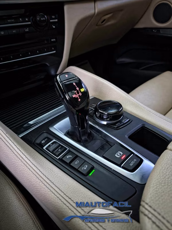 BMW X6 XDRIVE 50I 4X4 M. 2017
