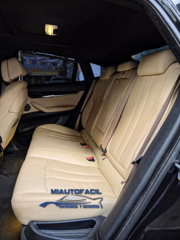 BMW X6 XDRIVE 50I 4X4 M. 2017