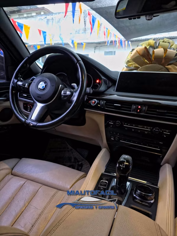 BMW X6 XDRIVE 50I 4X4 M. 2017