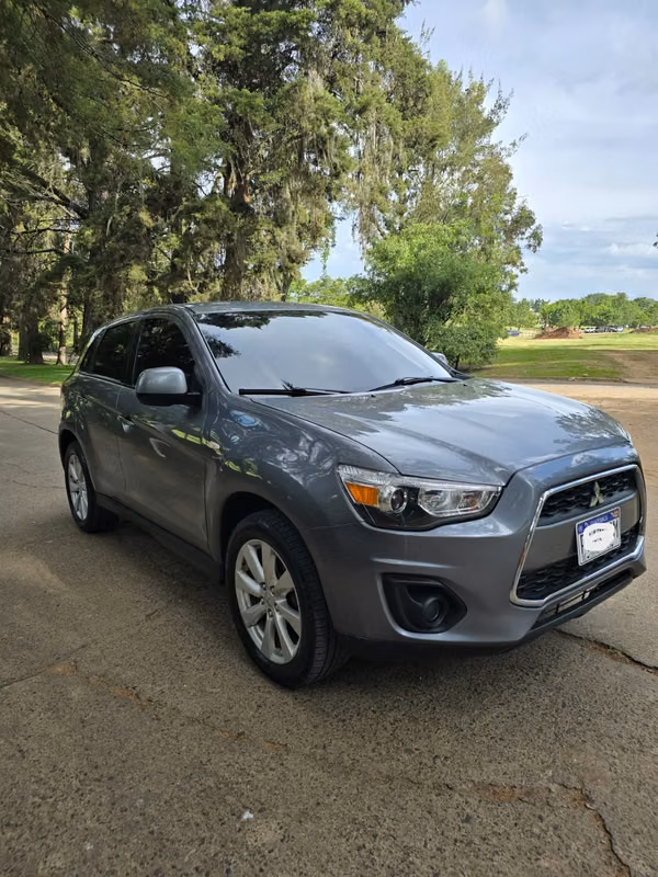 Outlander Sport 4x4 / Recien Ingresada