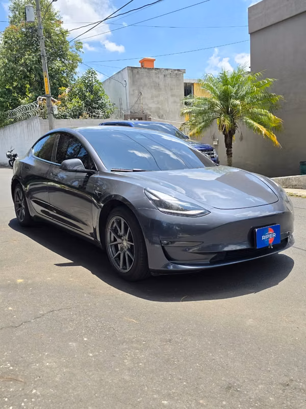 TESLA MODEL 3 STANDARD RANGE ELECTRICO 2023 IMPORTADO