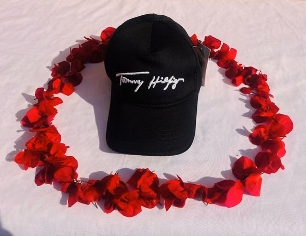 TOMMY HILFIGER CAP - CLASSIC BLACK EDITION