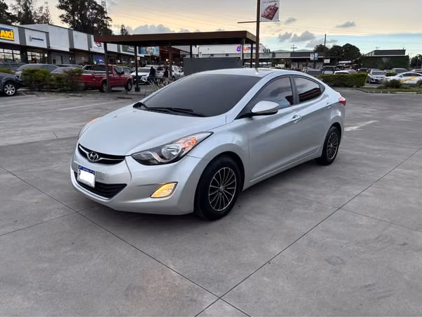 Hyundai Avante(Elantra) 2012 Recien Ingresado