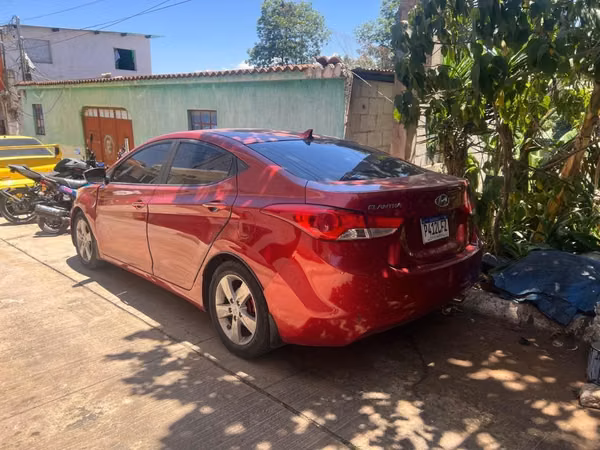 Elantra 2013 GLS