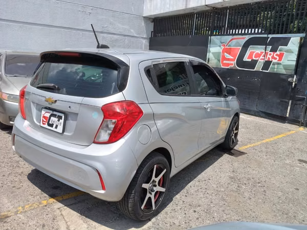 Chevrolet Spark Ls 2018 Automático Importado Pocas millas Bien Cuidado Súper Economico