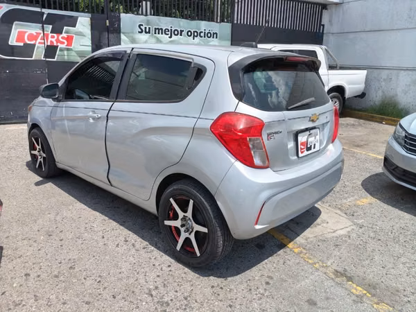 Chevrolet Spark Ls 2018 Automático Importado Pocas millas Bien Cuidado Súper Economico