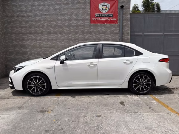 Toyota Corolla Hybrid Importado Modelo 2023