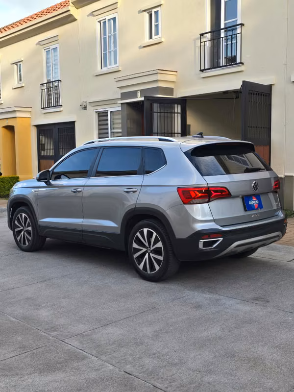 VOLKSWAGEN TAOS HIGHLINE 1.4 TURBO 4 CIL. 2022 AGENCIA