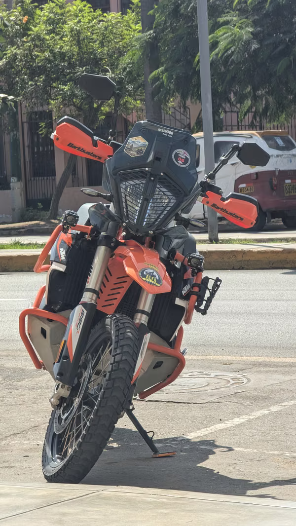 Vendo KTM 890 adv r 