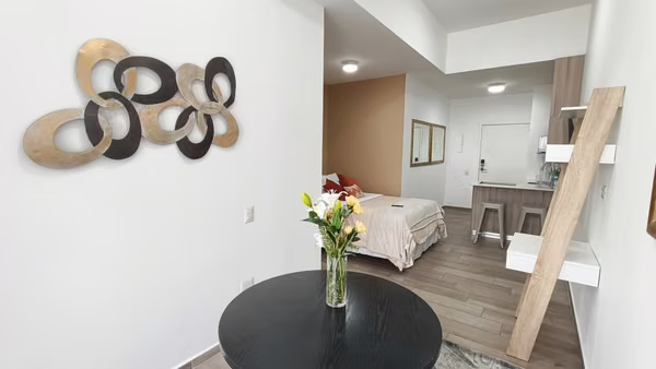 Furnished apartment for rent at z13