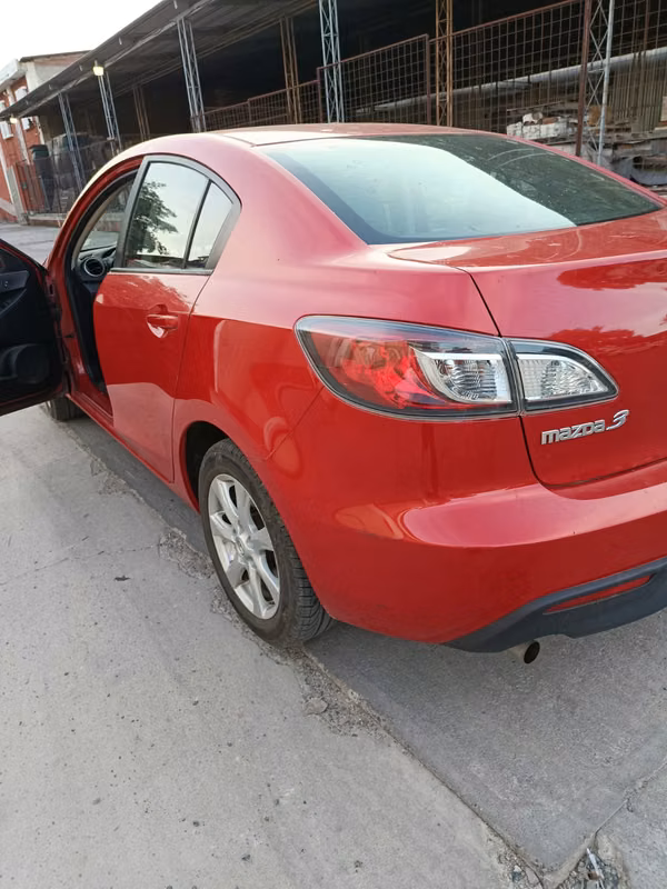 Mazda 3 2011 MANUAL!
