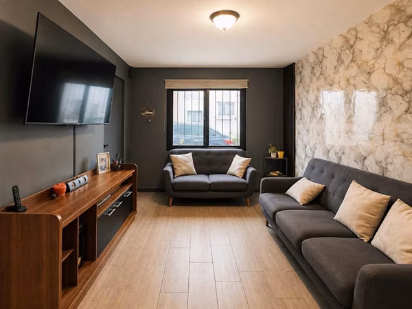 CASA EN VENTA A MINUTOS DE ANTIGUA
