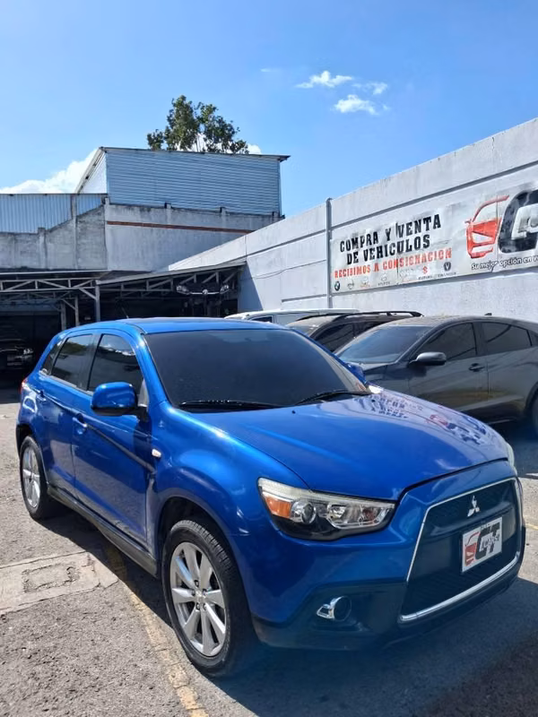 Mitsubishi Outlander Sport 2015 Importada Automática y Tiptronic Bien Cuidada