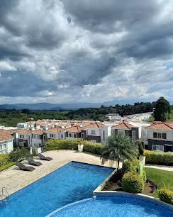 CASA EN VENTA CONDOMINIO ALAMEDAS DE SANTO DOMINGO  KM. 30.5 FRAIJANES