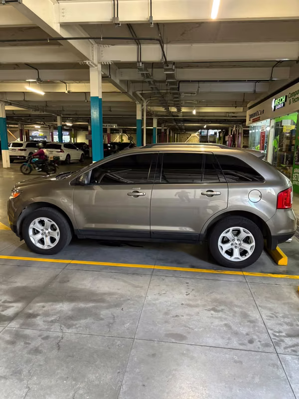 FORD EDGE SEL 2013