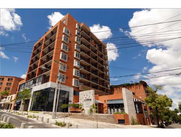 Alquilo lindo apartamento zona 4 / 1 habitación $850