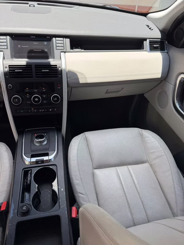 LAND ROVER DISCOVERY SPORT 2.0 SE Si4 TURBOCARGADO AWD AUTOMÁTICA 4 CIL. 2016 AGENCIA