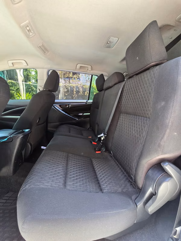 TOYOTA INNOVA 2.7 AUTOMÁTICA 4 CIL. 2023 AGENCIA