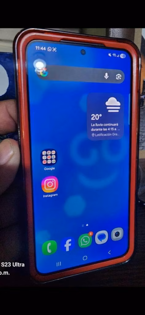 Samsung S22 normal Tigo sin detalle