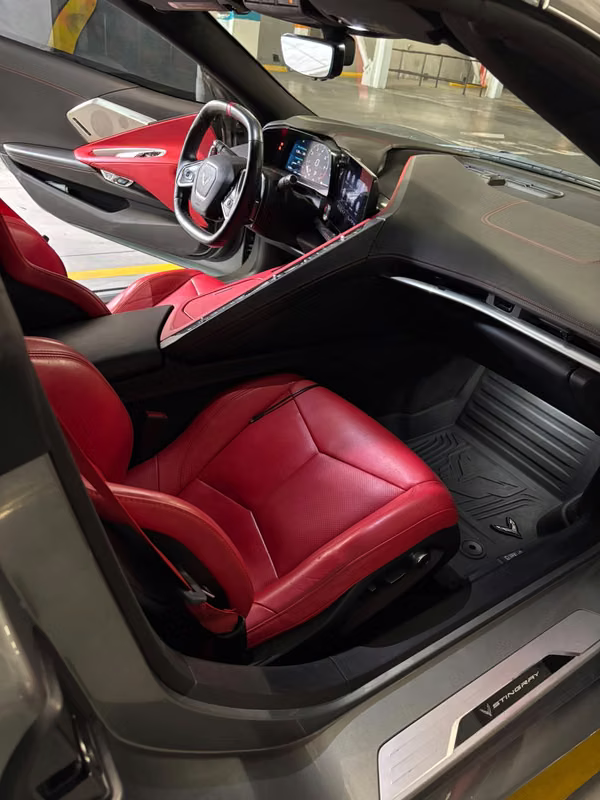 CORVETTE STINGRAY 2022