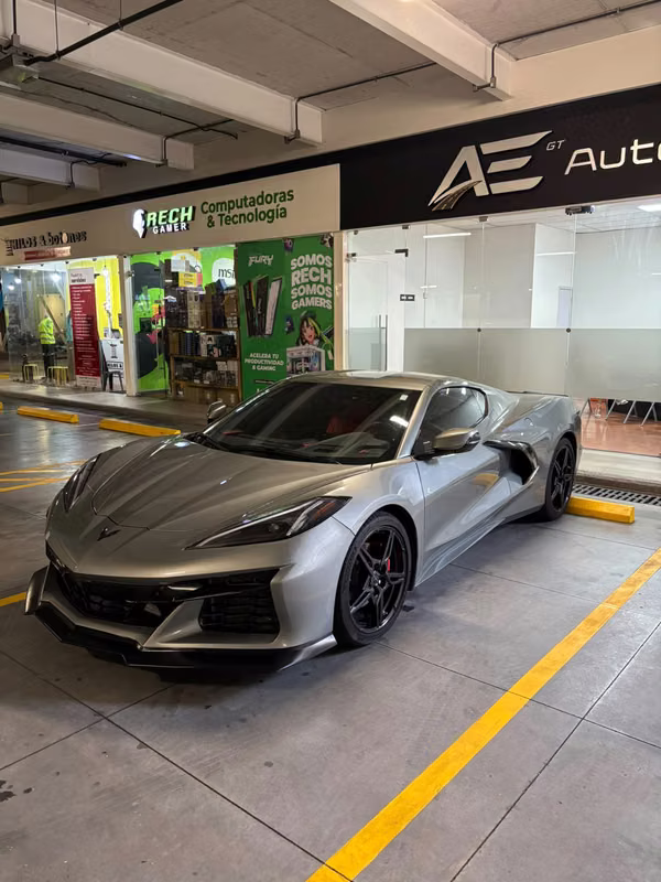 CORVETTE STINGRAY 2022