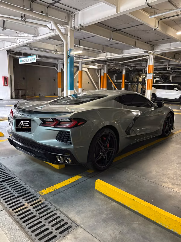 CORVETTE STINGRAY 2022