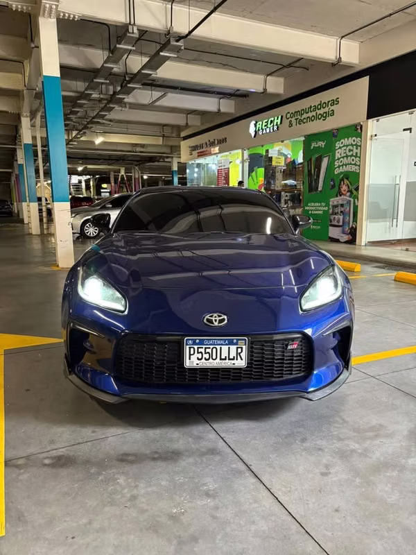 TOYOTA GR86 PREMIUM 2023