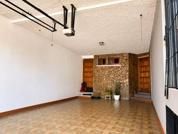 VENTA CASA ZONA 12 MONTE MARIA DENTRO DE GARITA