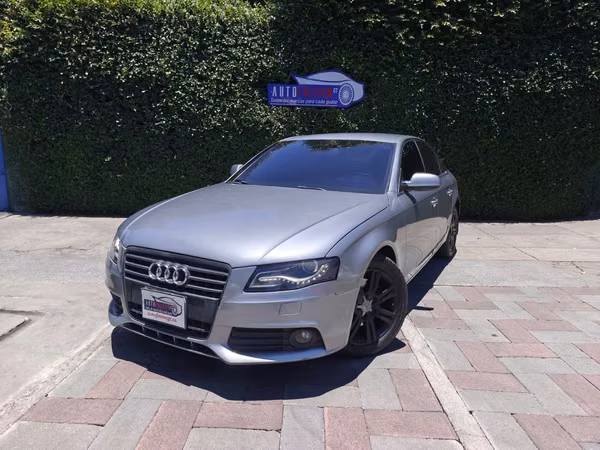 Audi A4 Modelo 2012 de agencia 