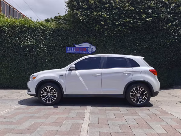 Mitsubishi Outlander Sport Es 2wd Modelo 2016