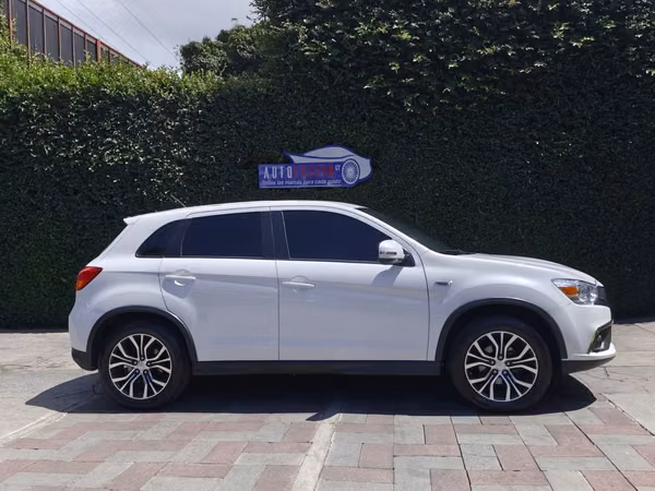 Mitsubishi Outlander Sport Es 2wd Modelo 2016